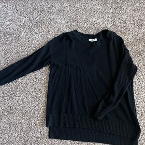 Old Navy Women's Black Crew Neck Sweater